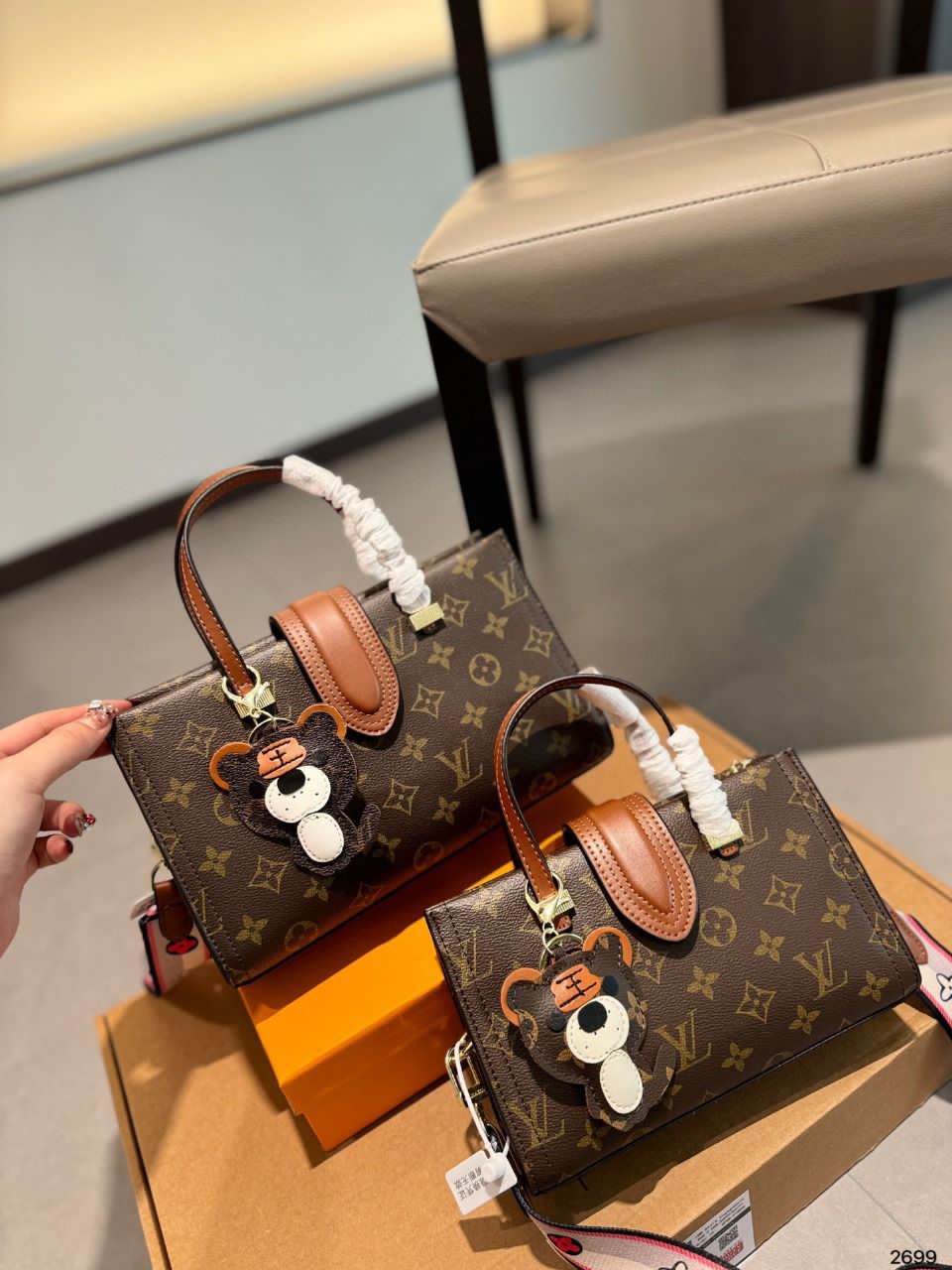 Louis Vuitton OnTheGo East West (Monogram Canvas)