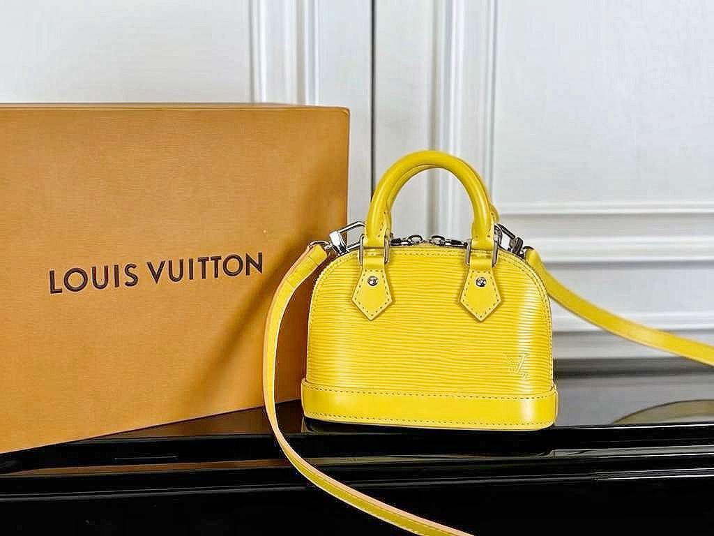 Louis Vuitton Alma Nano (Jaune Passion)