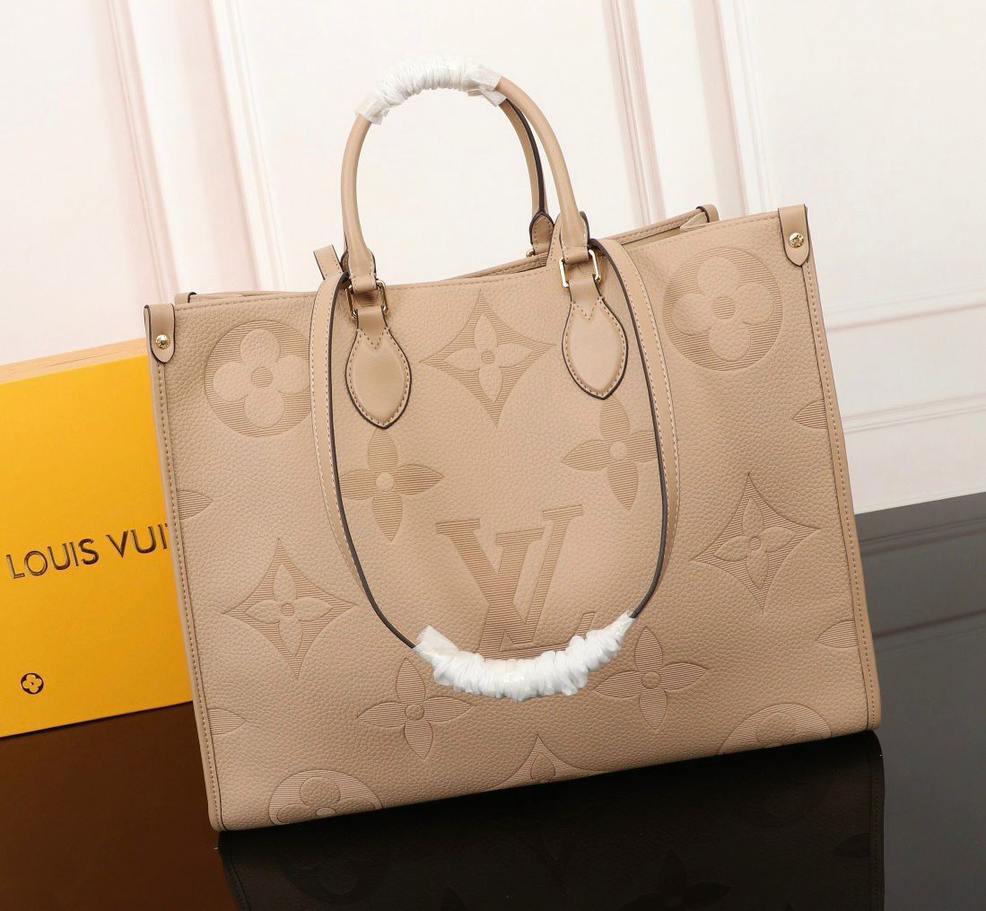 Louis Vuitton Onthego MM (Monogram Empreinte Giant - Tourterelle)