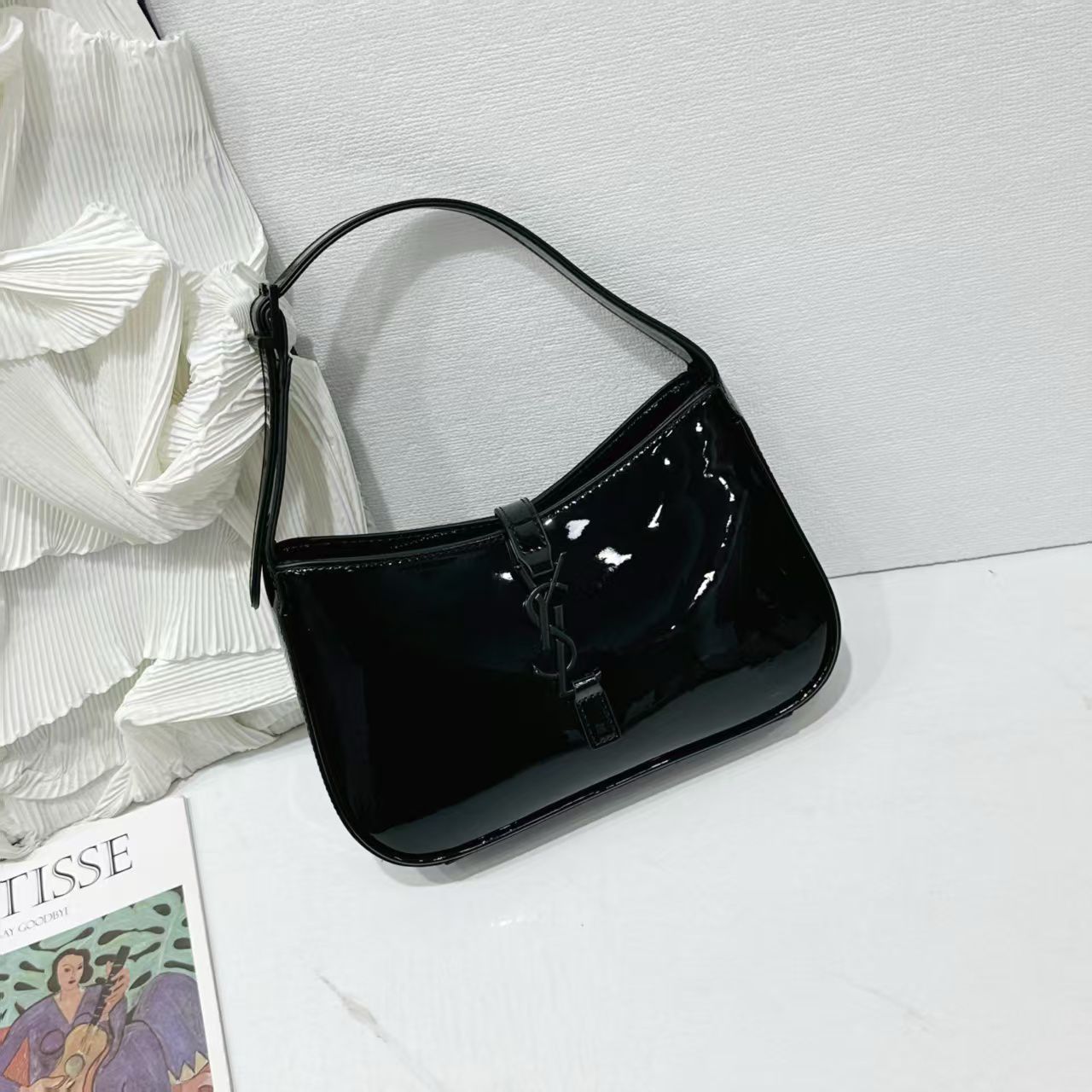 Saint Laurent LE 5 À 7 Hobo Bag (Black Patent)