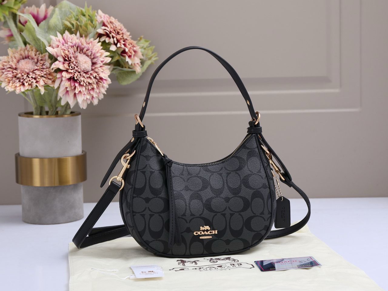 Coach Kleo Hobo In Signature Canvas (Charcoal/Black)