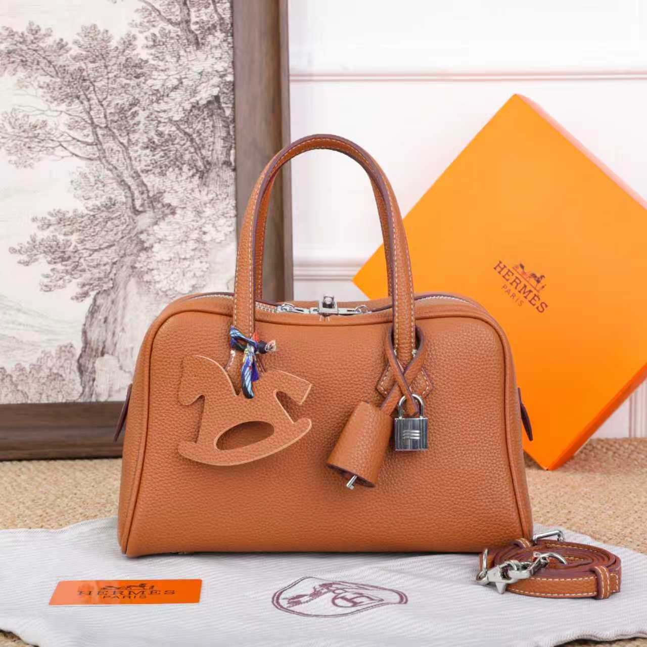 Hermès Bolide 1923 - 25 (Gold / Tan)