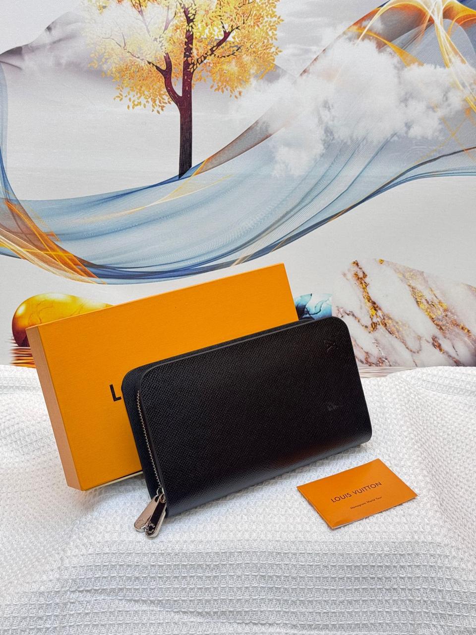 Louis Vuitton Zippy Organizer (Taiga Leather Ardoise)