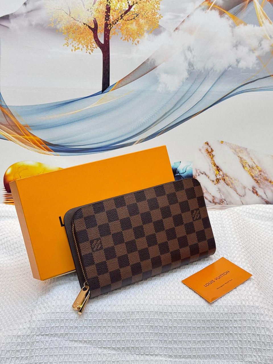 Louis Vuitton Zippy Organizer (Damier Ebene)