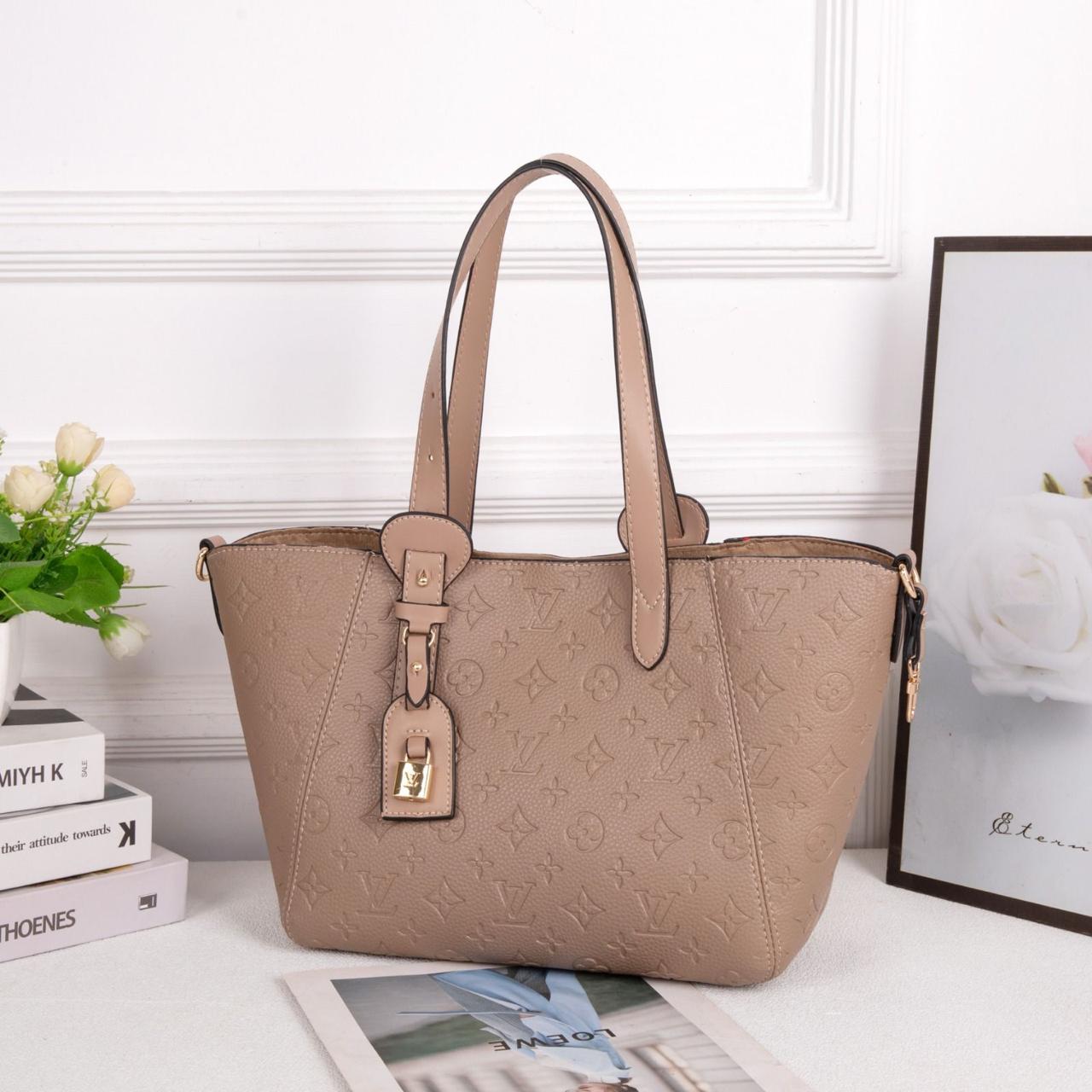 Louis Vuitton All-In MM (Beige)