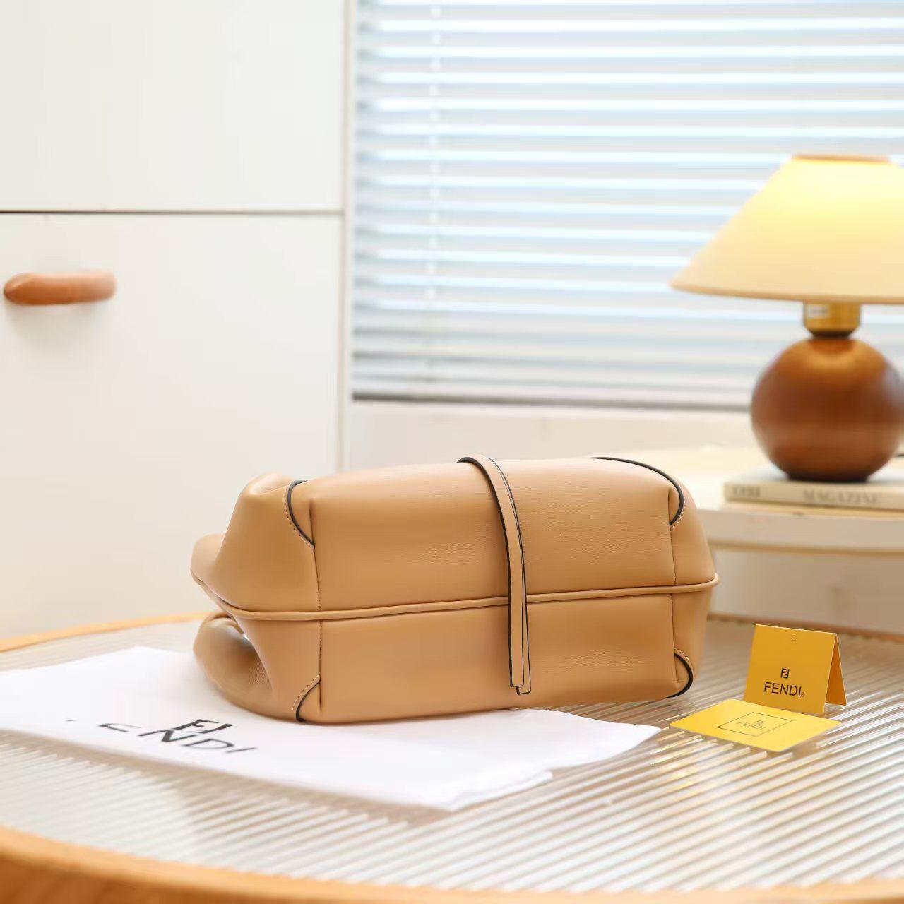 Fendi C'Mon Bag (Tan/Camel)