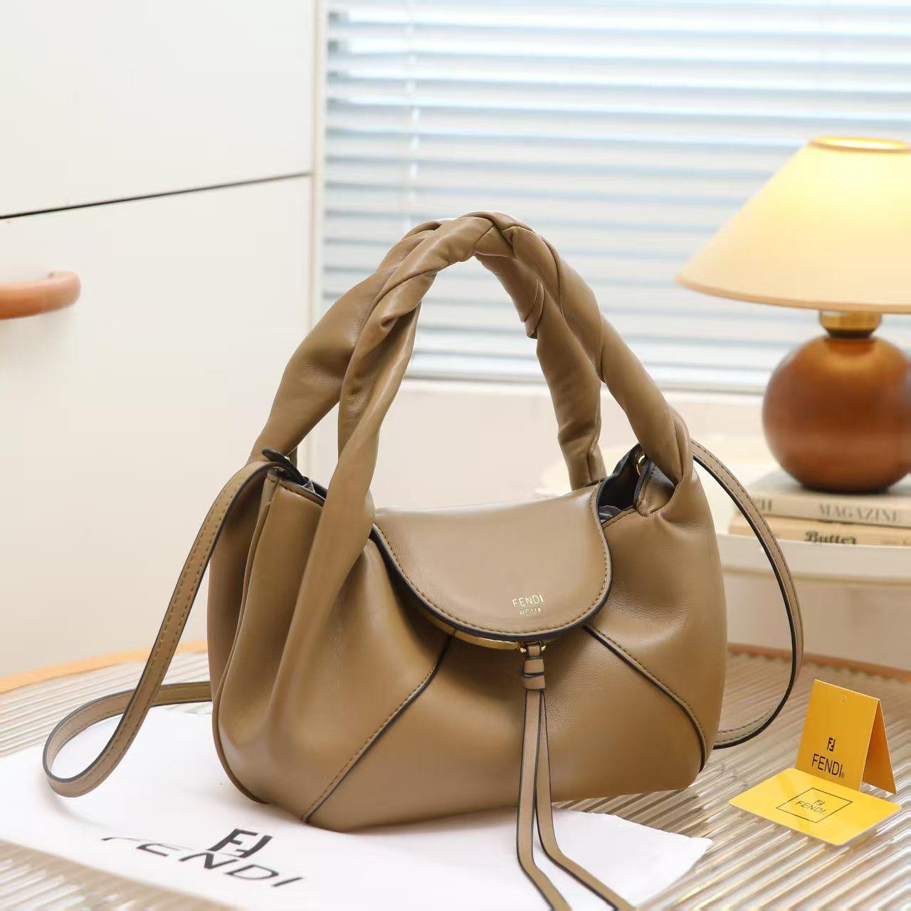 Fendi C'Mon Bag (Beige/Taupe)