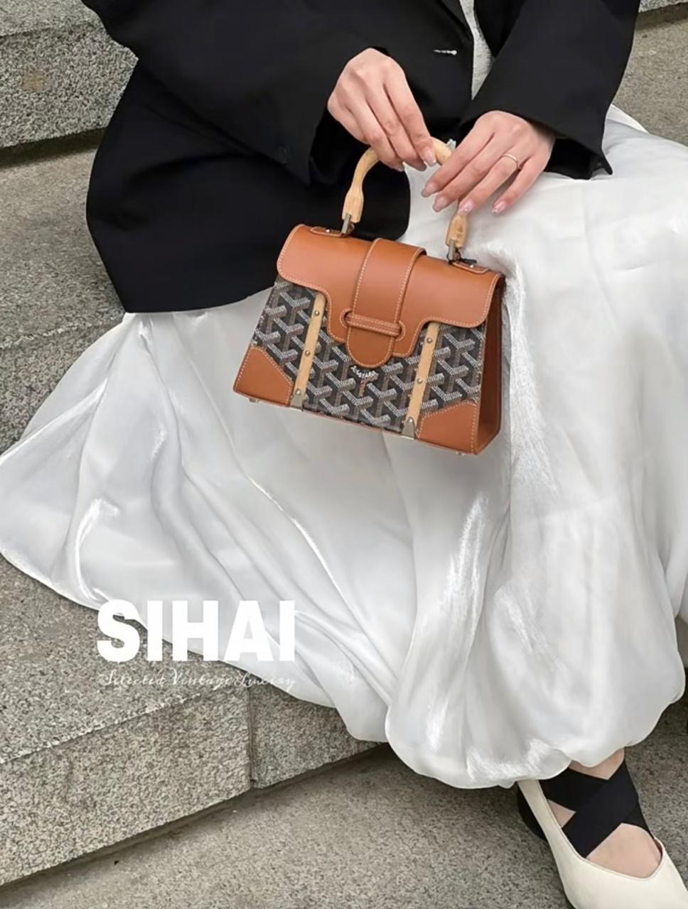 Goyard Saïgon Structured Bag (Black/Tan with Beechwood)