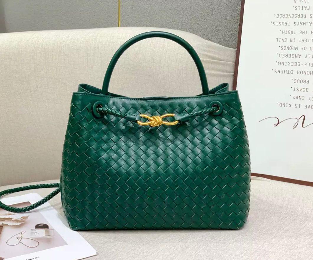 Bottega Veneta Small Andiamo Bag (Emerald/Deep Green)