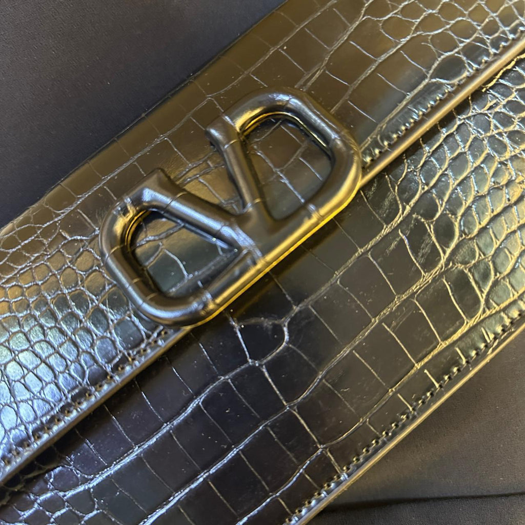 Valentino Garavani VLOGO Signature Chain Wallet (Black Croc-Embossed)