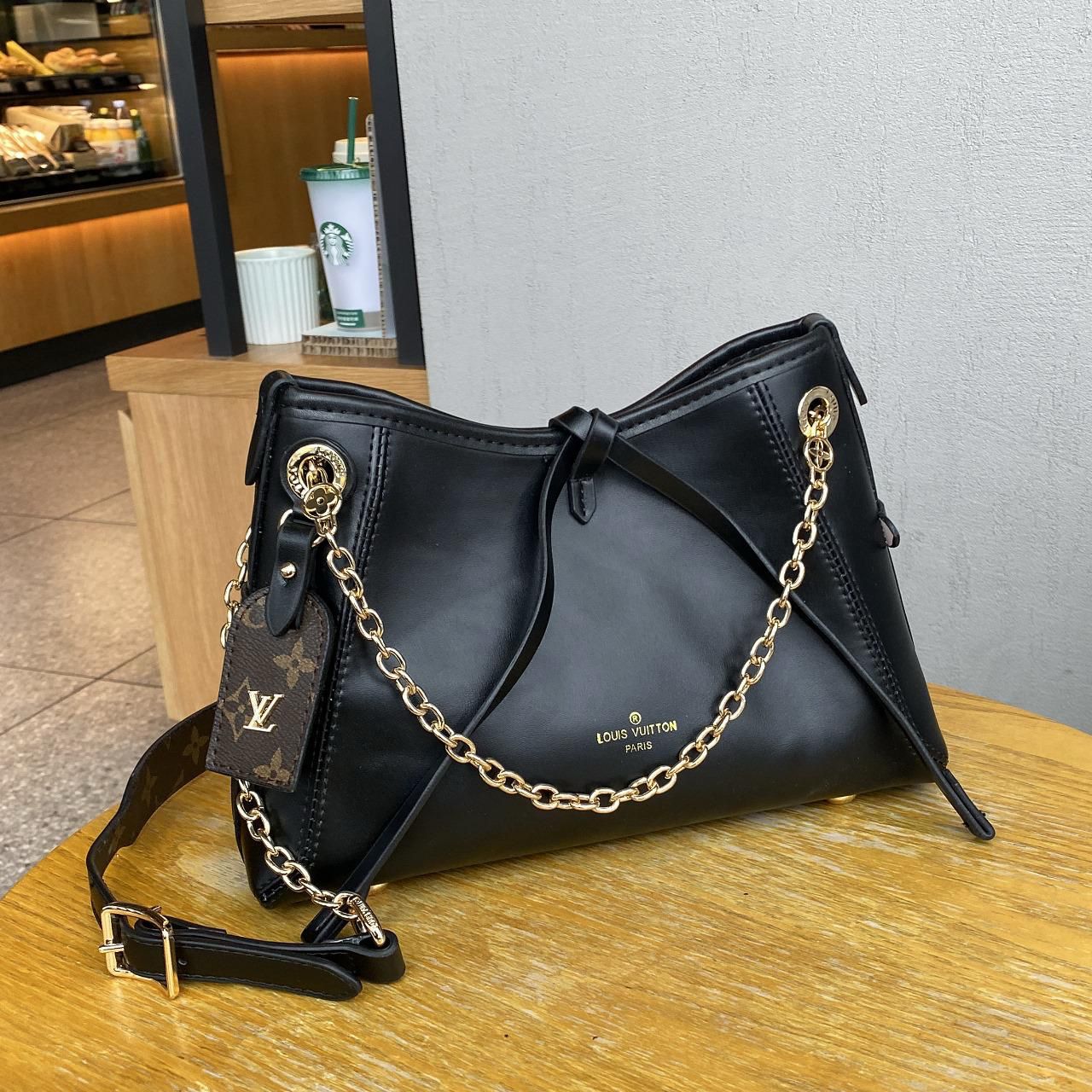 Louis Vuitton Vavin PM (Black / Noir)
