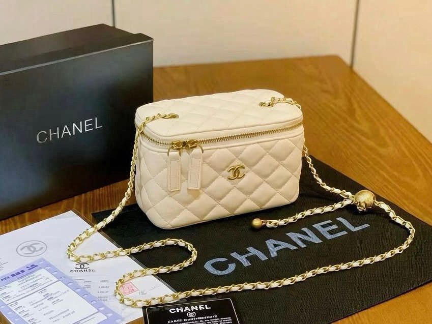 Chanel Vanity Case with Adjustable Gold Ball Chain (White)