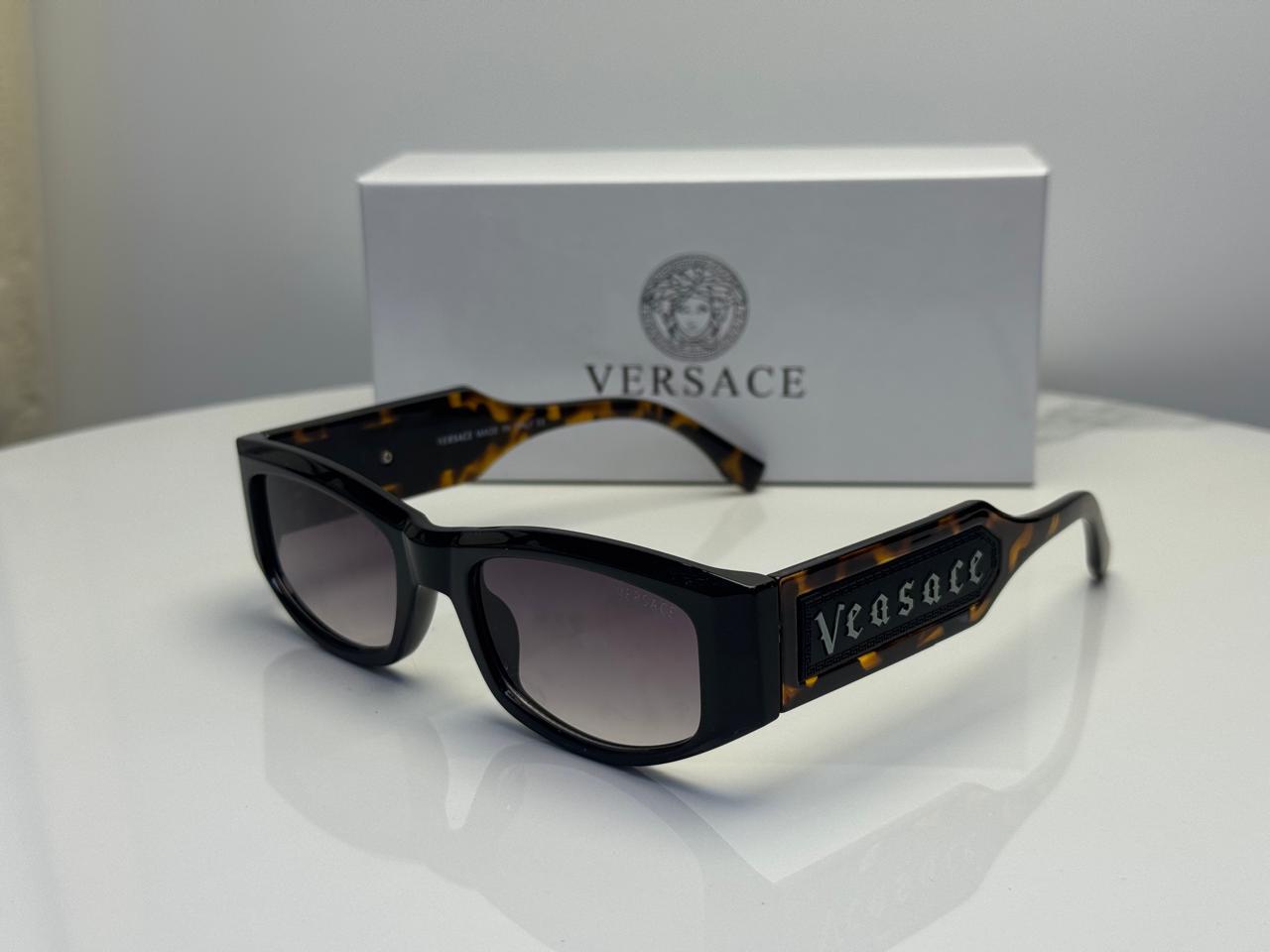 Versace Gothic Logo Rectangular Sunglasses in Black/Tortoise