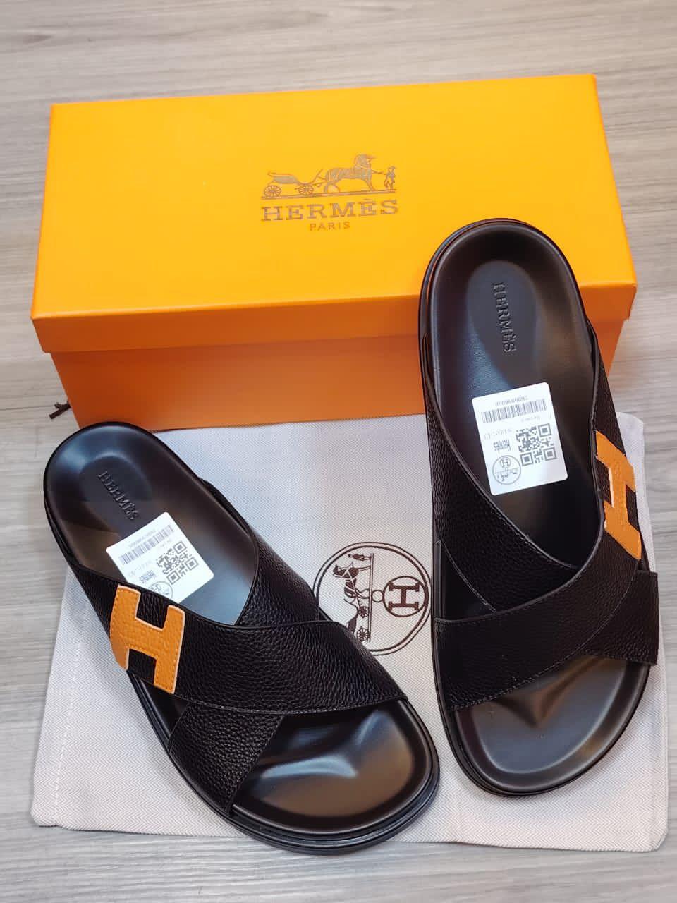 Hermès Chypre Sandal (Noir / Orange)