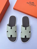 Hermès Izmir Sandal (Vert d'Eau / Ébène)