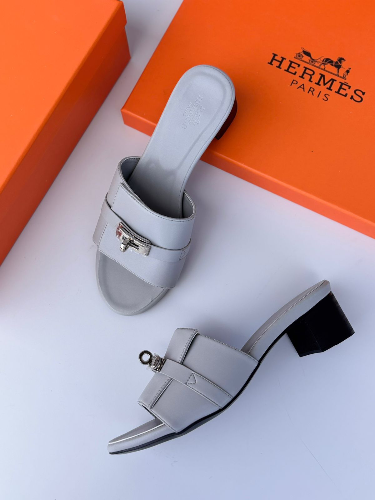 Hermès Empire Sandals (Grey/Silver)