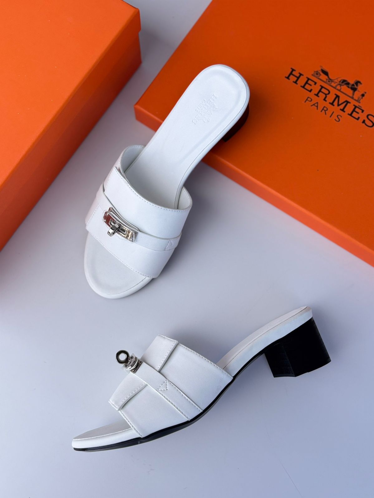 Hermès Empire Sandals (White)