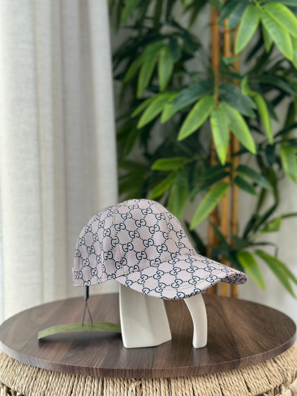 Gucci GG Canvas Baseball Hat (Light Pink/Grey)