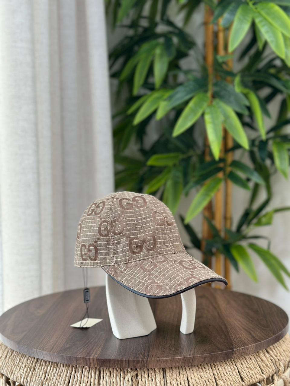 Jumbo GG Canvas Baseball Hat (Camel/Ebony)