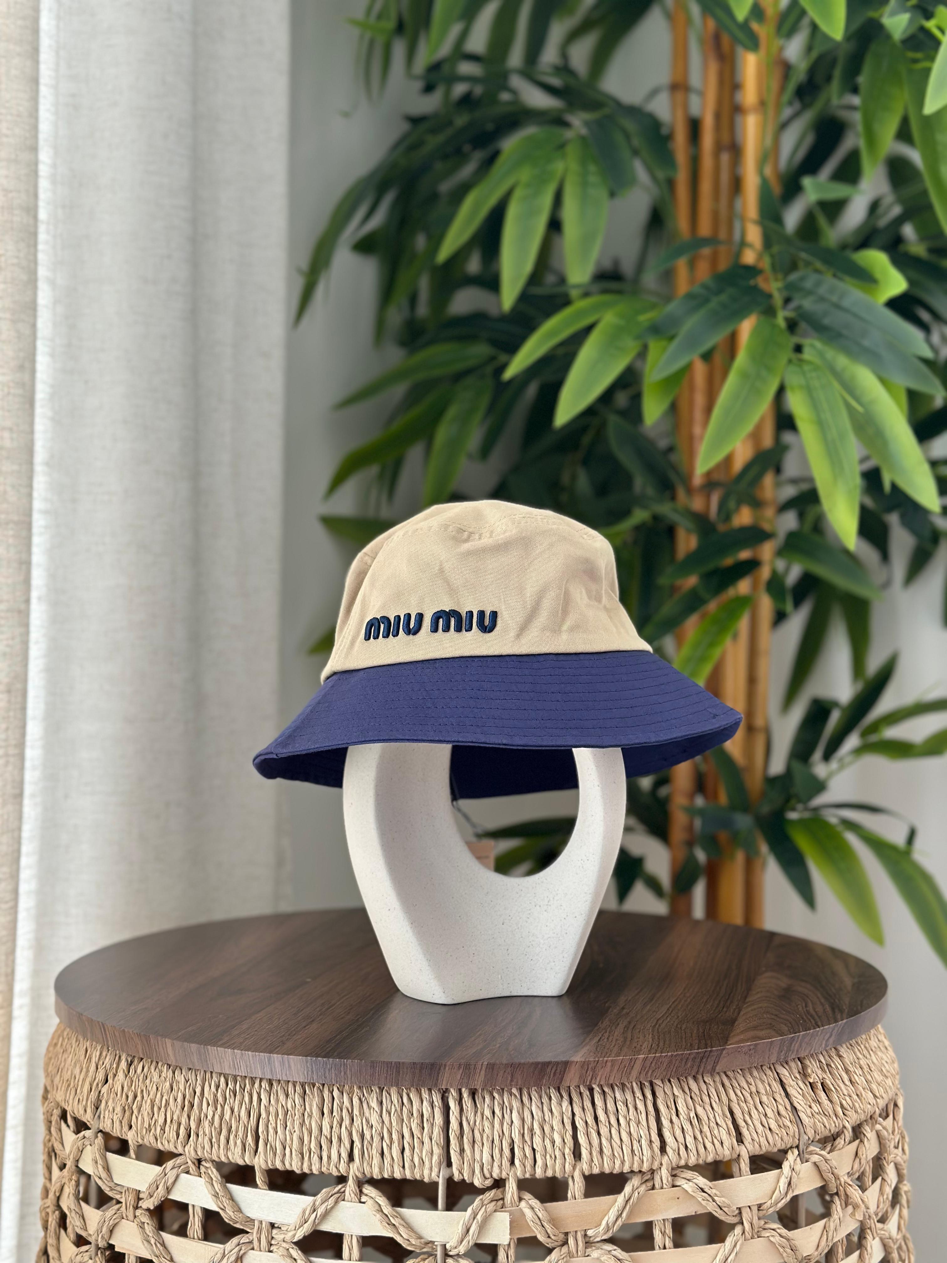 Miu Miu Bi-Color Canvas Bucket Hat (Beige/Navy Blue)