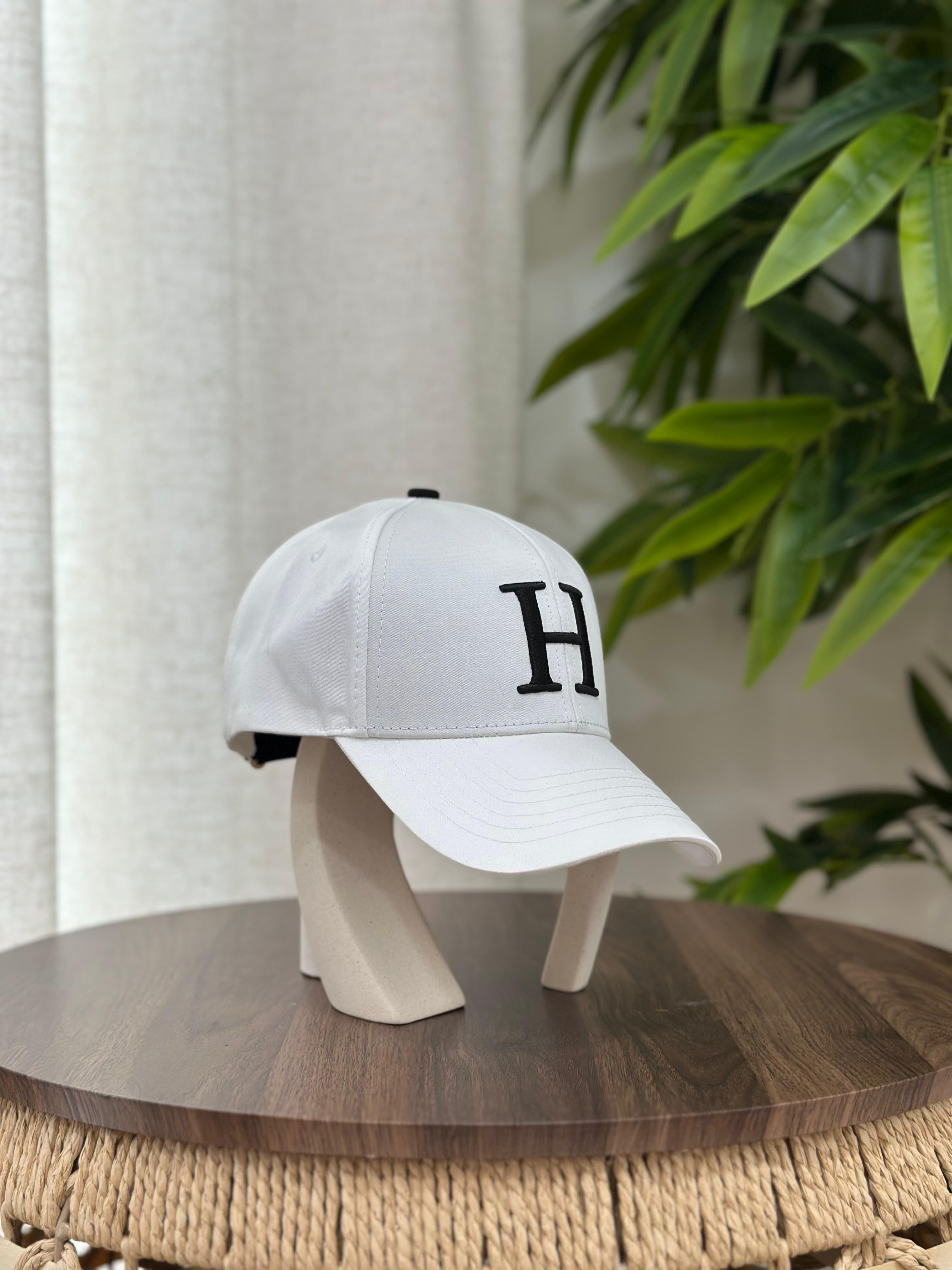 Hermès Nevada Baseball Cap (White/Black)