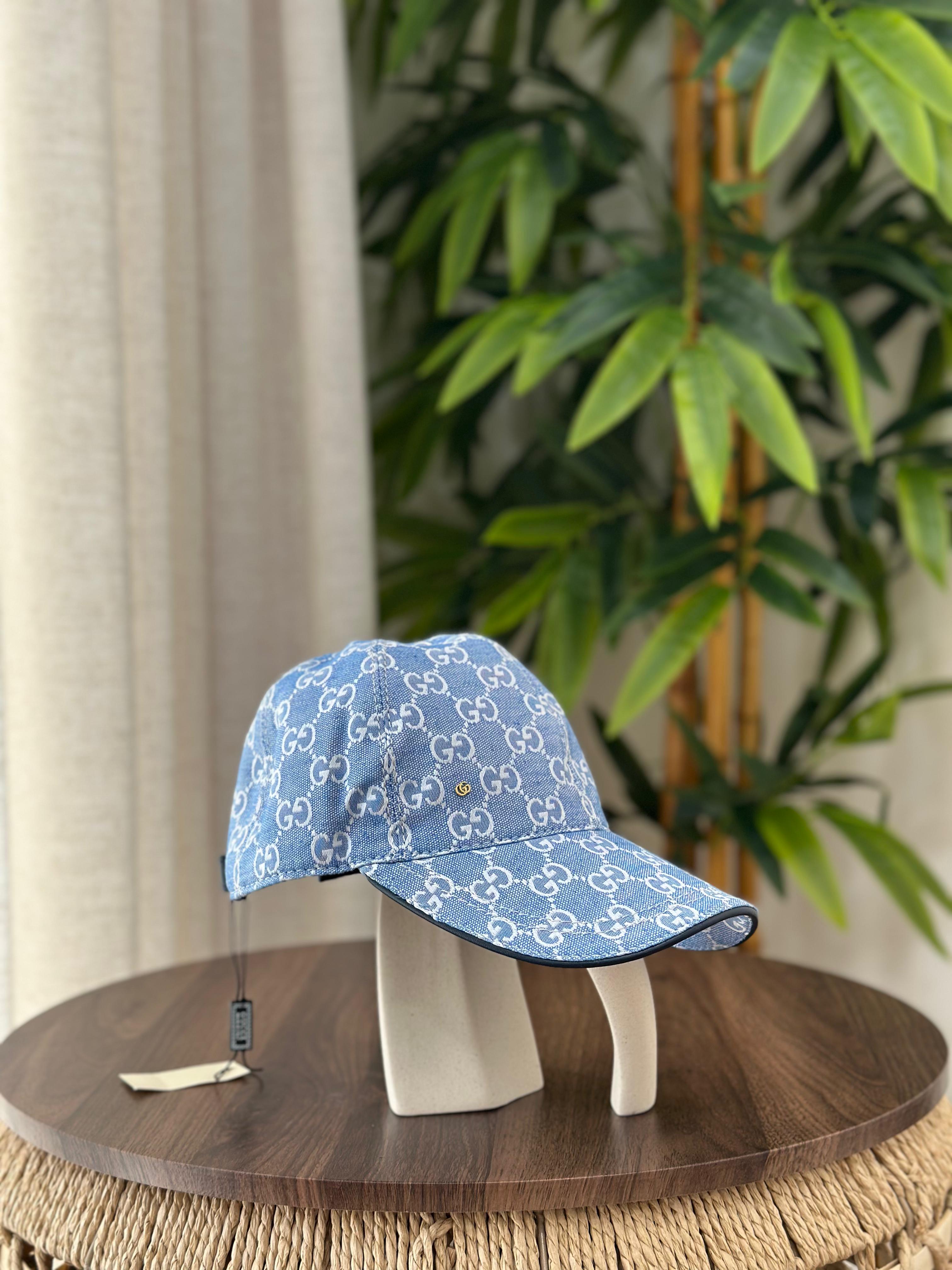 Gucci GG Denim Baseball Hat with Miniature Double G (Light Blue/White)