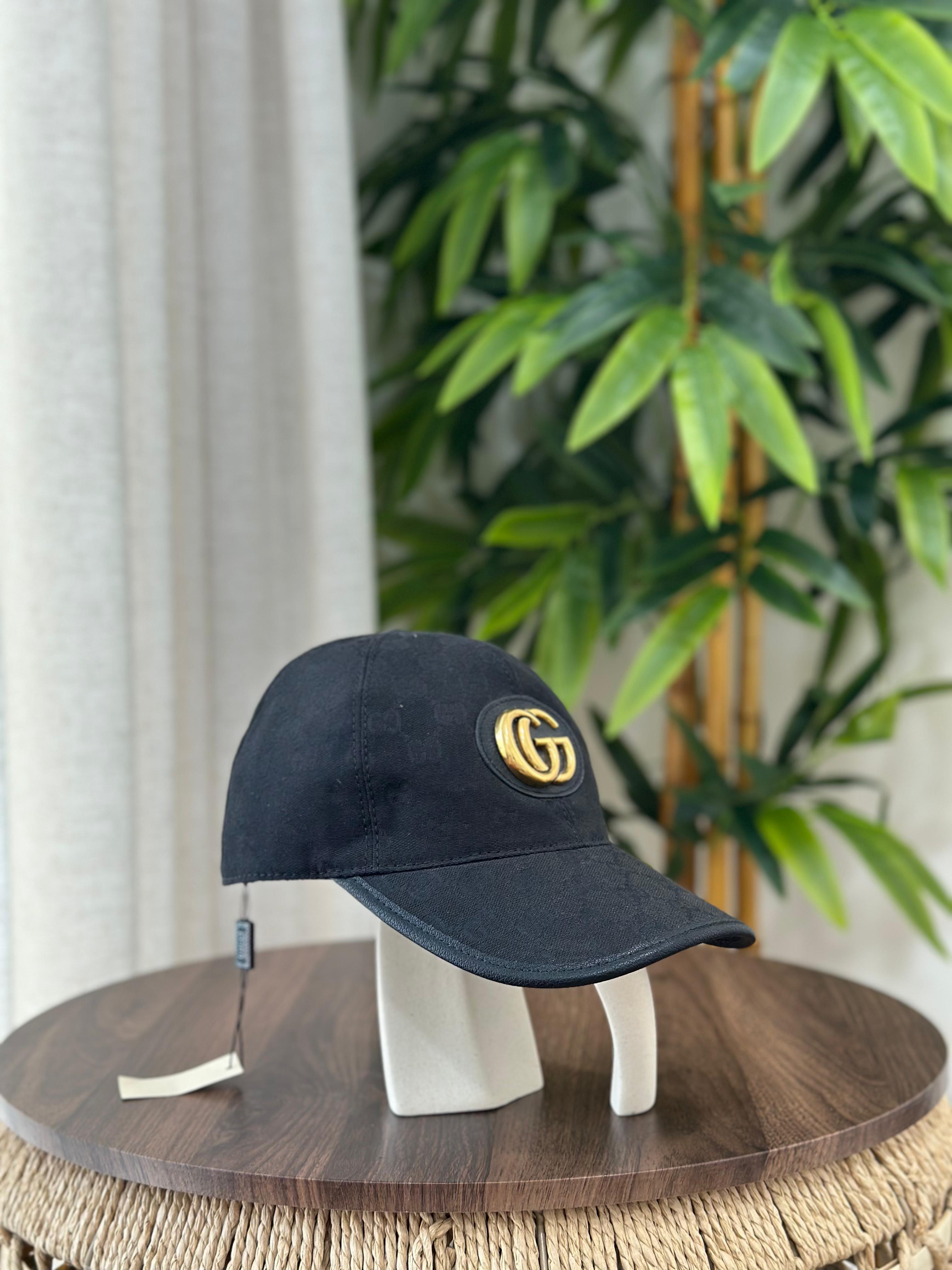 Gucci Double G Canvas Baseball Hat (Black)