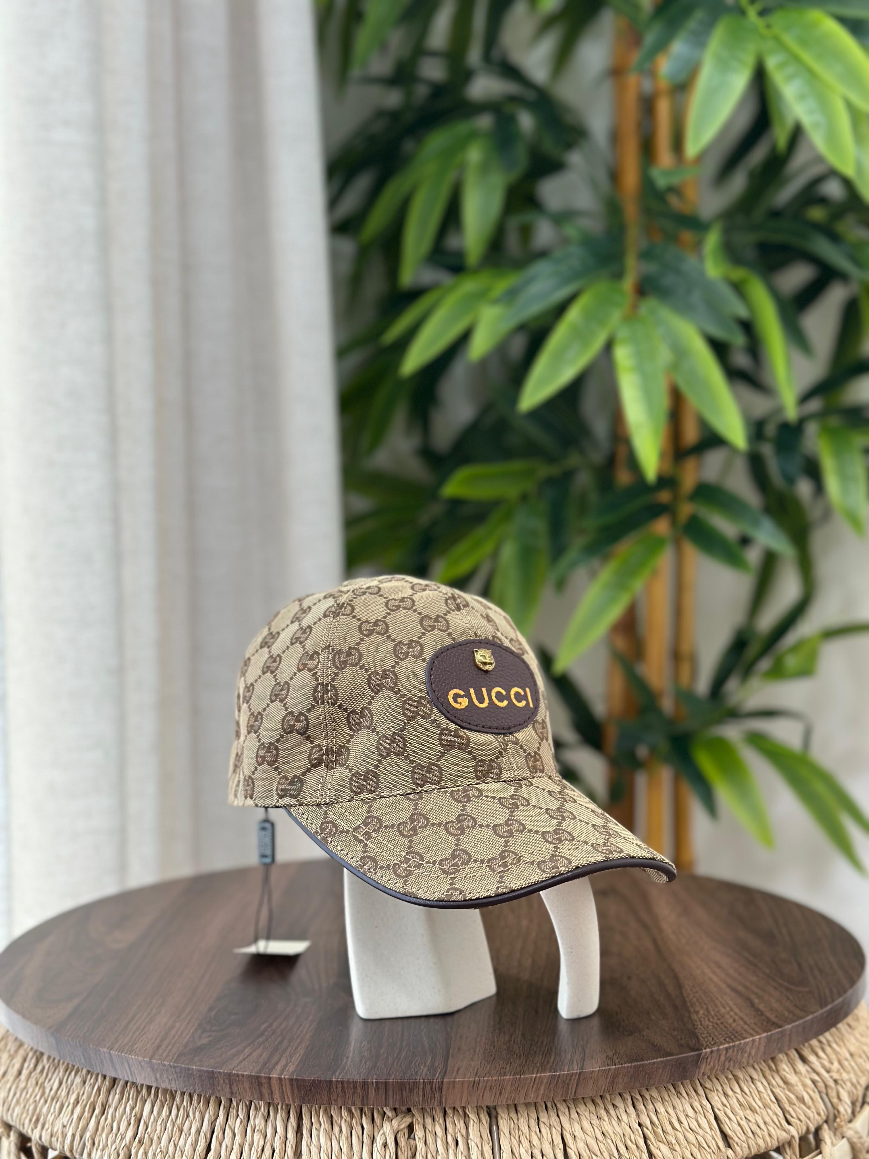 Gucci GG Canvas Baseball Hat with Logo Patch (Beige/Ebony)