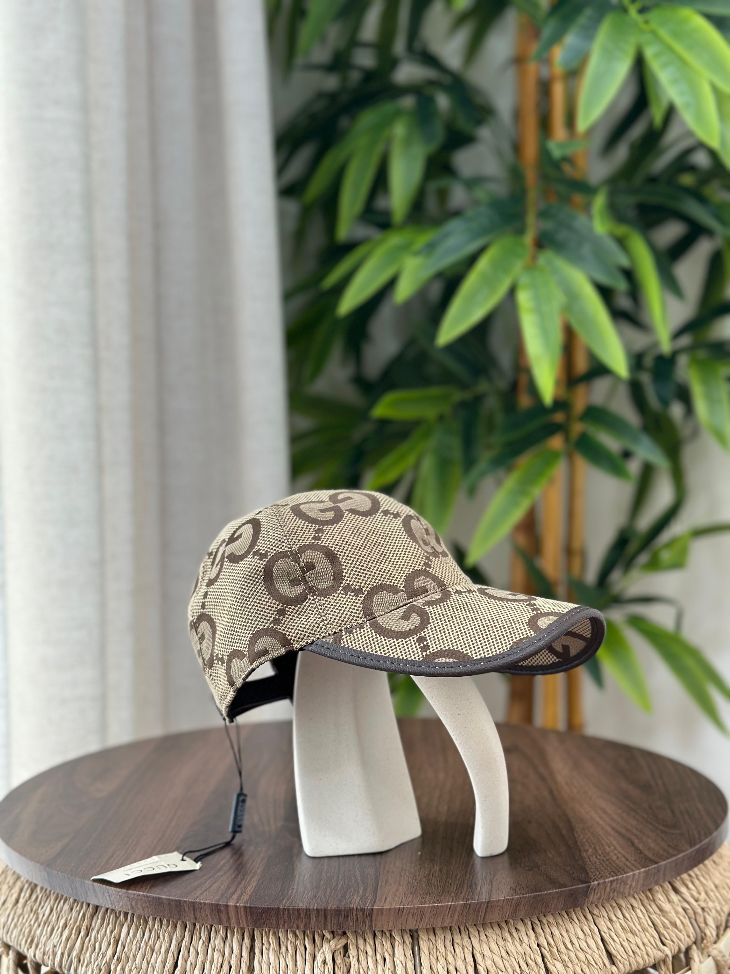 Gucci Jumbo GG Canvas Baseball Hat (Camel/Ebony)