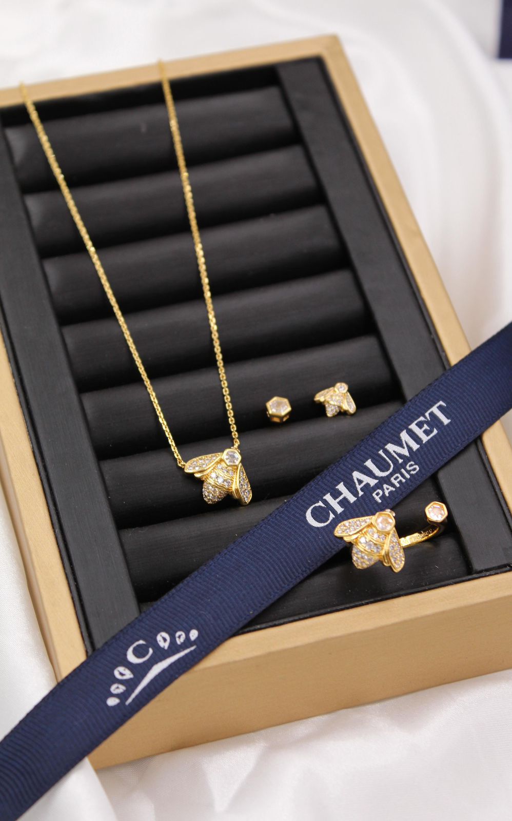 Chaumet Bee My Love Necklace, Ring, and Earrings (Yellow Gold)