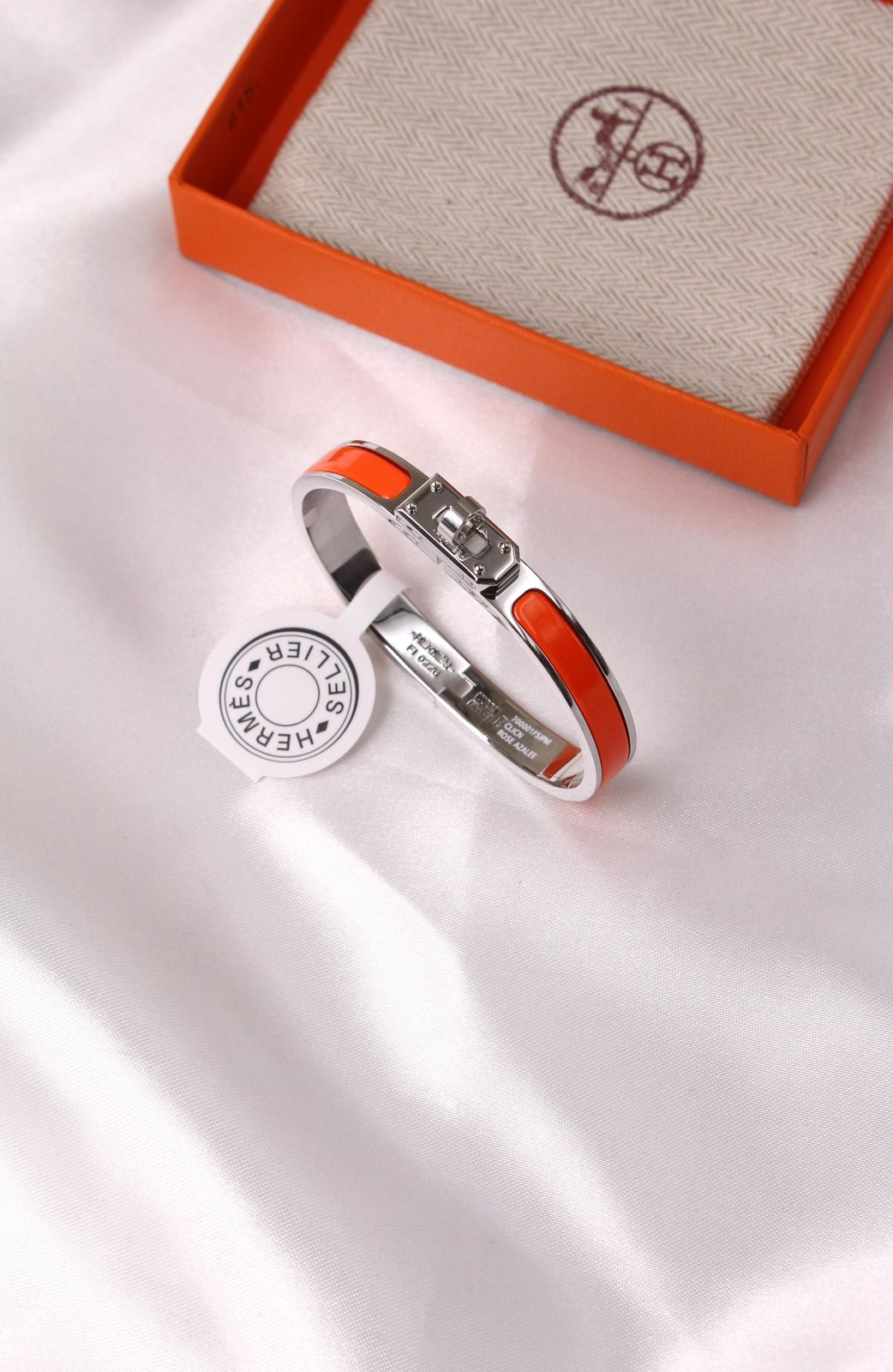 Hermès Kelly Enamel Bracelet (Orange H)