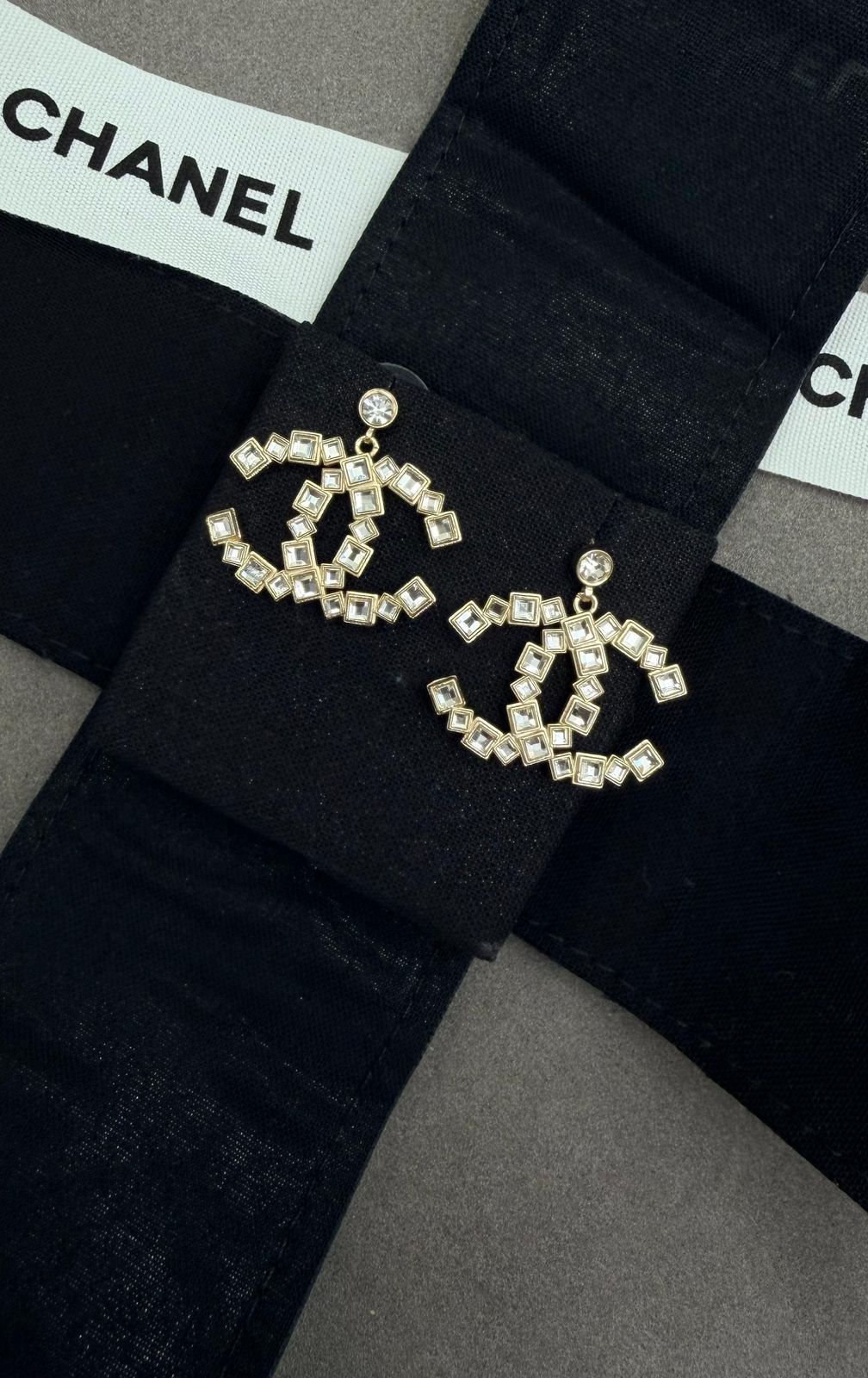 Chanel CC Square Crystal Drop Earrings (Gold)