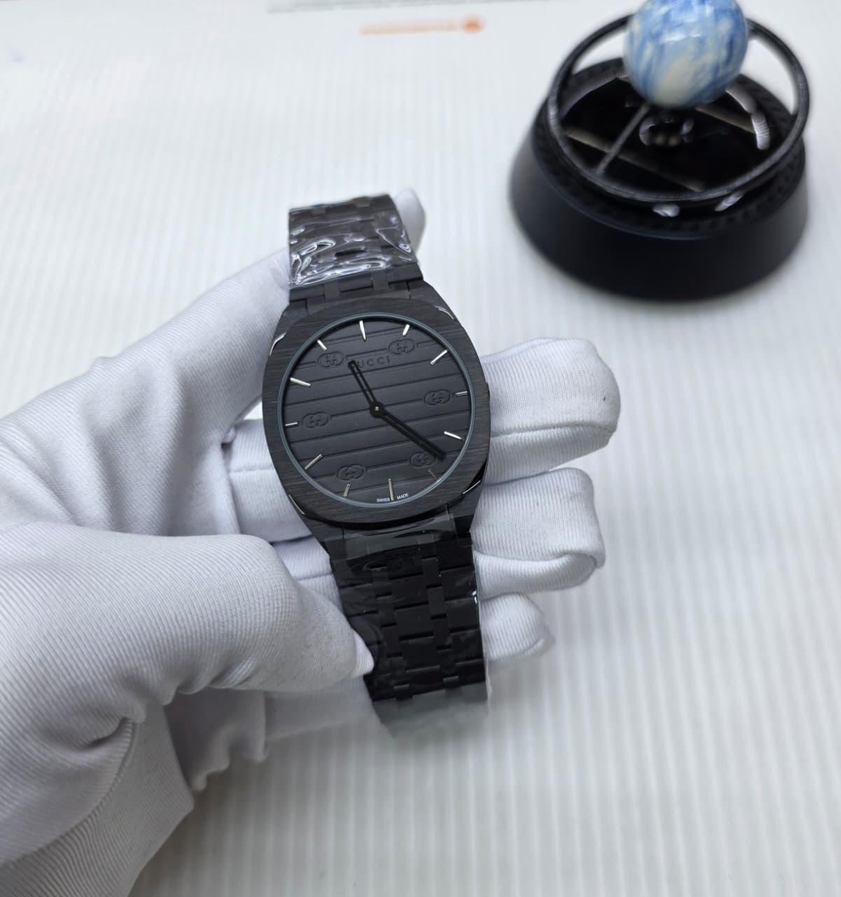 Gucci 25H (Black DLC)