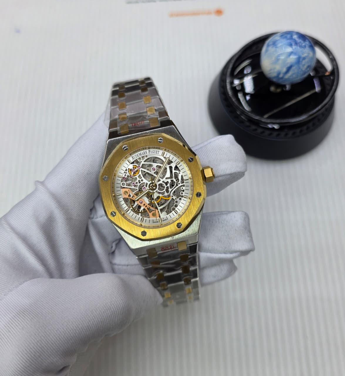 Audemars Piguet Royal Oak Double Balance Wheel Openworked (Two-Tone / Yellow Gold & White)