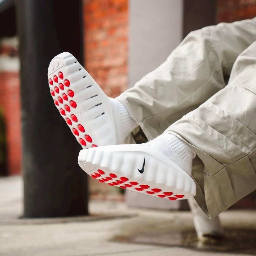Nike Mind Mule (White/Red)