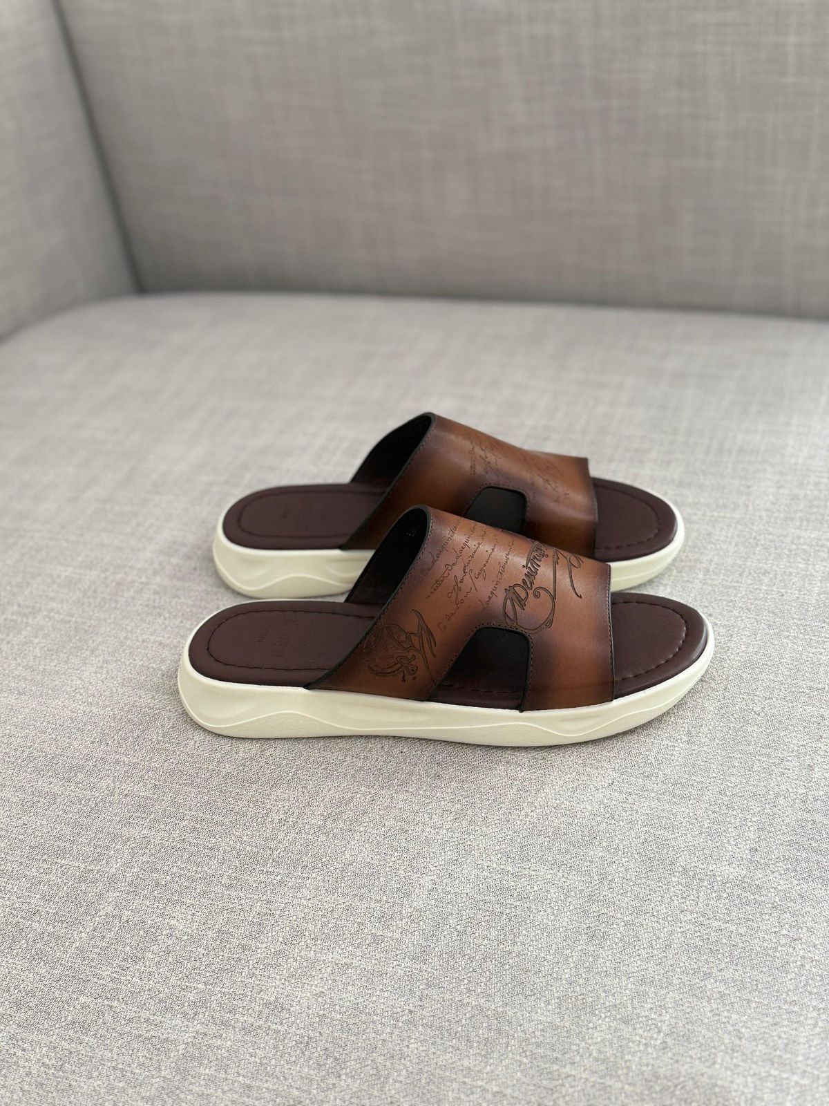 Berluti Lorenzo Scritto Leather Sandal (Cacao Intenso / Tobacco Brown)