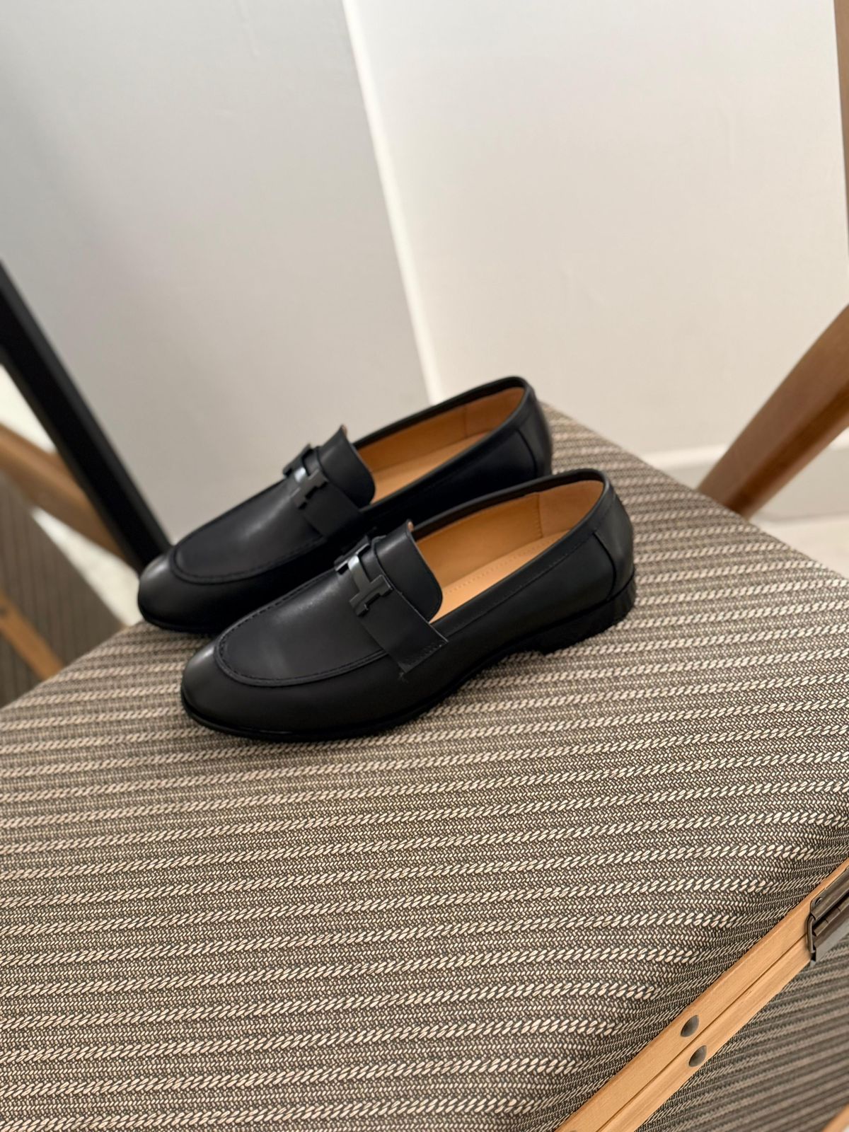 Hermès Ancora Loafer (Noir / Black)